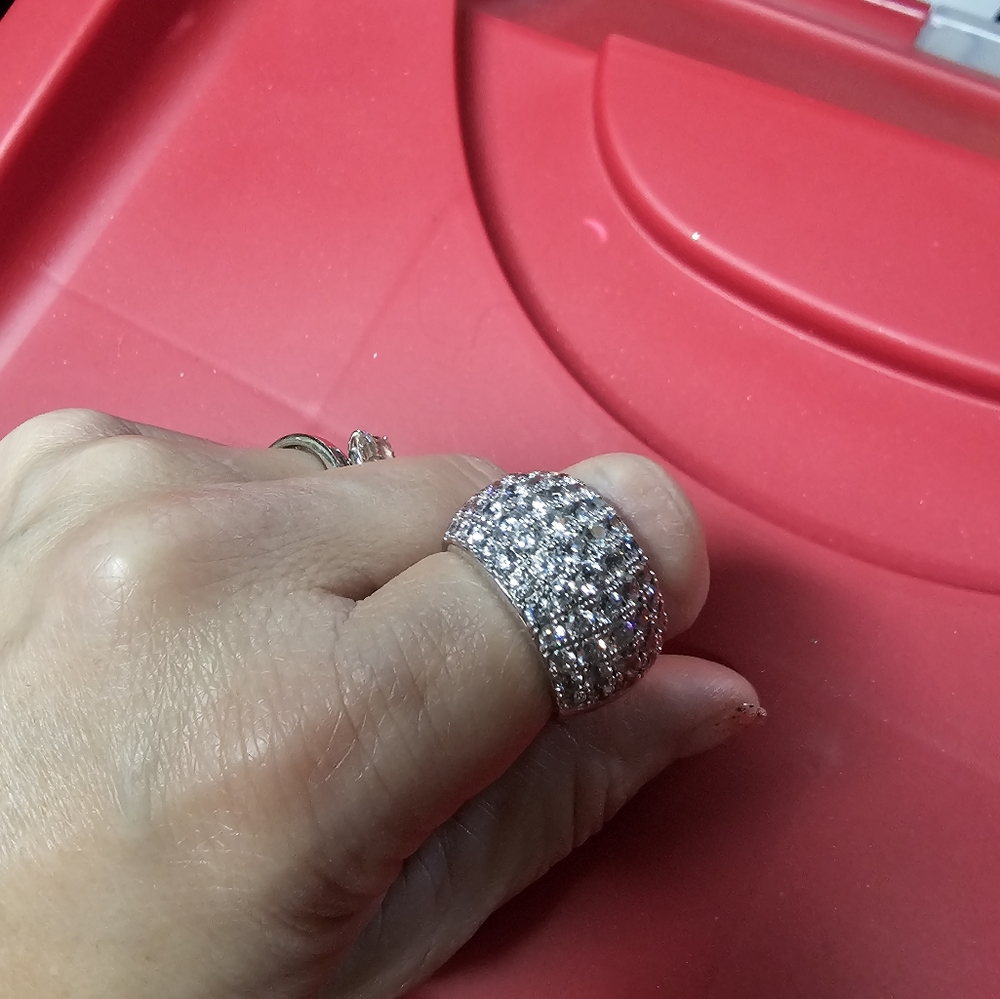 Ring - Picture 5 of 5